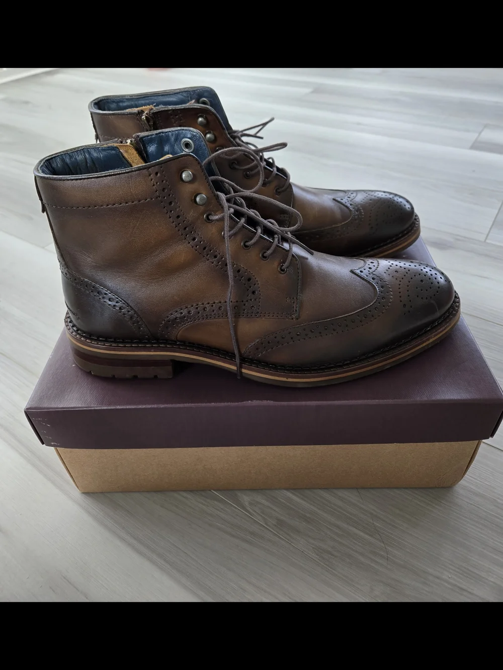 Johnston & Murphy Men’s Wingtip Oxford Boots – Size 12 (Regular) – Like New - Picture 6 of 14